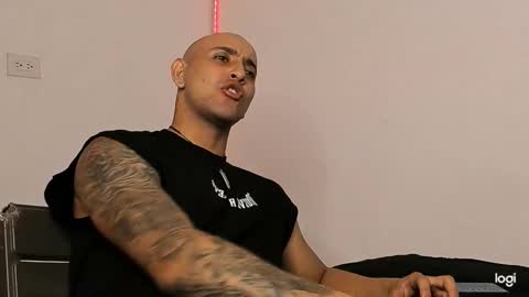 Maximo online show from 9, 1, 2026