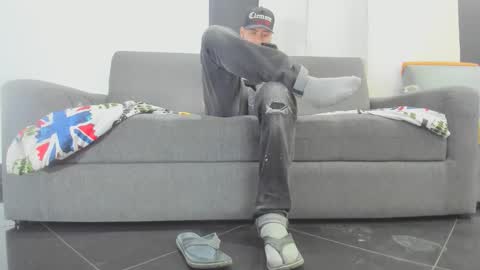 Snapshot of maximo__77 chatting on 13, 11, 2025 maximo__77 online show from 13, 11, 2025