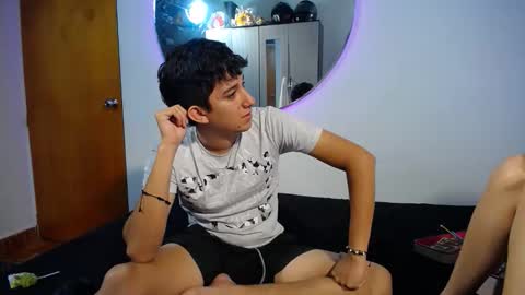 Snapshot of maximo_and_isa chatting on 13, 9, 2025 -- maximo and isa -- online show from 13, 9, 2025