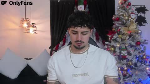 Snapshot of maximo_rodriguez chatting on 29, 12, 2024 Maximo online show from 29, 12, 2024