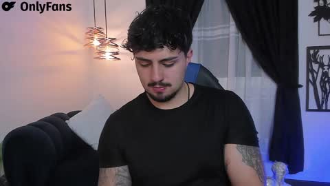 Snapshot of maximo_rodriguez chatting on 10, 1, 2025 Maximo online show from 10, 1, 2025