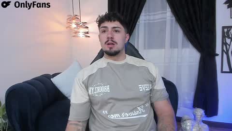 Snapshot of maximo_rodriguez chatting on 13, 1, 2025 Maximo online show from 13, 1, 2025