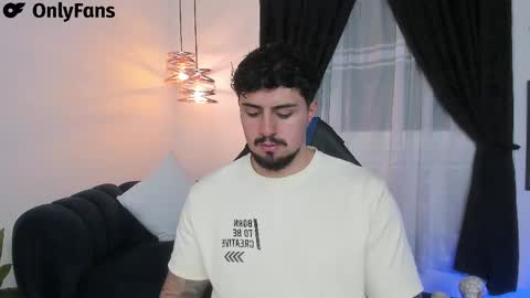 Snapshot of maximo_rodriguez chatting on 16, 2, 2025 Maximo online show from 16, 2, 2025