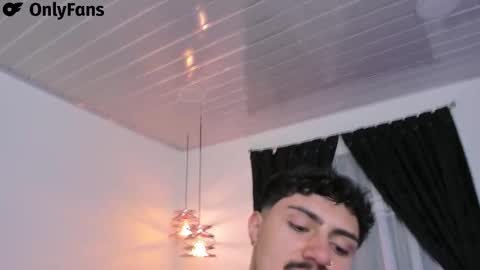 Snapshot of maximo_rodriguez chatting on 28, 2, 2025 Maximo online show from 28, 2, 2025