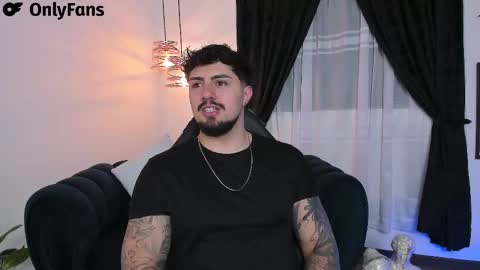 Snapshot of maximo_rodriguez chatting on 3, 3, 2025 Maximo online show from 3, 3, 2025