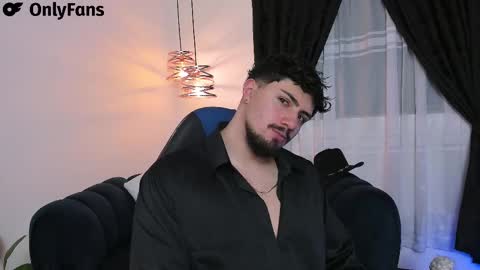 Snapshot of maximo_rodriguez chatting on 9, 3, 2025 Maximo online show from 9, 3, 2025