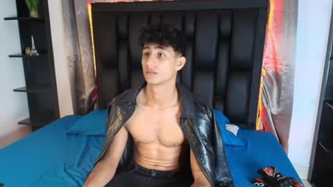Snapshot of maximo_romano chatting on 19, 6, 2026 Maximo online show from 19, 6, 2026