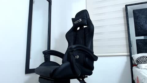 Snapshot of maximo_sebastian chatting on 26, 1, 2025 Maximo Sebastian online show from 26, 1, 2025