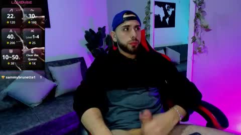 Snapshot of maximo_wolf1 chatting on 27, 11, 2025 Maximo Wolf online show from 27, 11, 2025