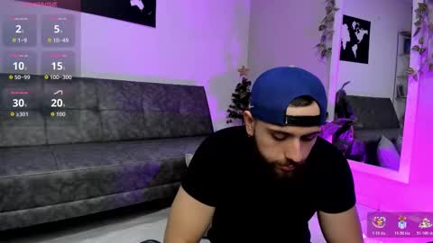 Snapshot of maximo_wolf1 chatting on 13, 12, 2025 Maximo Wolf online show from 13, 12, 2025