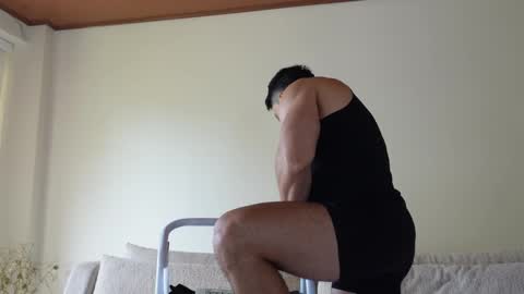 Sebastian online show from 28, 2, 2025