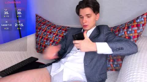 Max online show from 1, 3, 2025