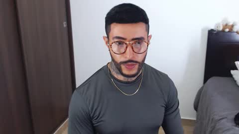Snapshot of maximus_golden chatting on 11, 12, 2024 Independent Model online show from 11, 12, 2024