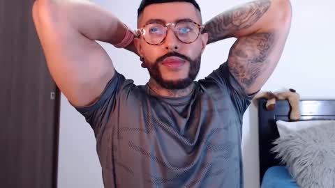 Snapshot of maximus_golden chatting on 11, 2, 2025 Independent Model online show from 11, 2, 2025