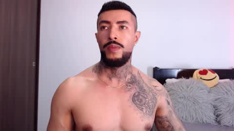Snapshot of maximus_golden chatting on 11, 3, 2025 Independent Model online show from 11, 3, 2025