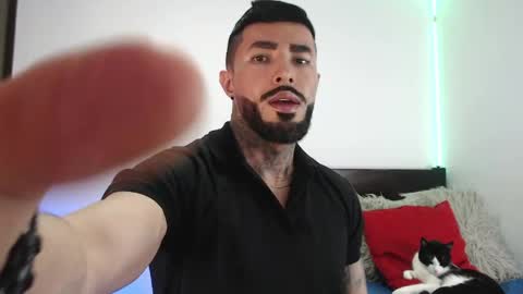 Independent Model online show from 10, 4, 2026