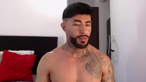 Snapshot of maximus_golden chatting on 5, 6, 2026 Independent Model online show from 5, 6, 2026