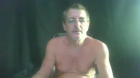 Snapshot of maximus_oreally chatting on 16, 1, 2025 Max online show from 16, 1, 2025