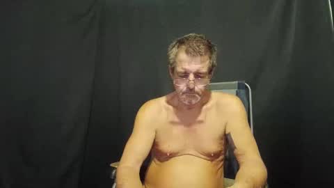 Snapshot of maximus_oreally chatting on 27, 1, 2025 Max online show from 27, 1, 2025