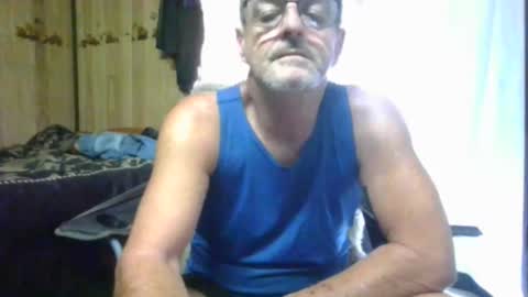 Snapshot of maximus_oreally chatting on 27, 2, 2025 Max online show from 27, 2, 2025