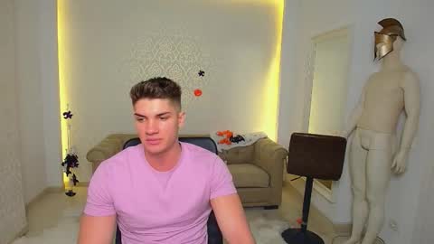 MaxKaiden online show from 26, 10, 2025