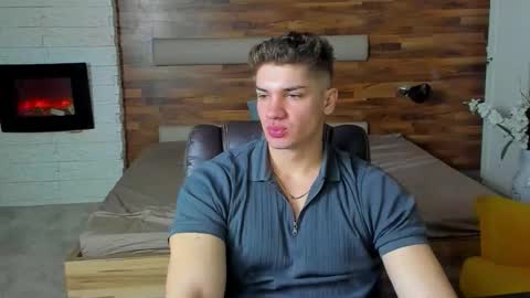 MaxKaiden online show from 28, 3, 2026