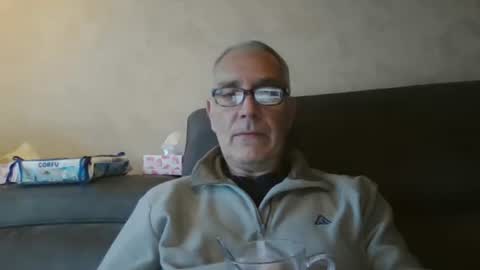 maxou569 online show from 6, 10, 2025