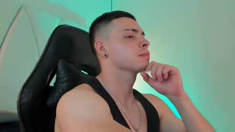 MAX online show from 9, 3, 2025