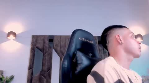 MAX online show from 9, 3, 2025