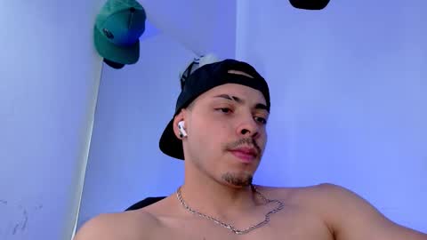 MAX online show from 22, 9, 2025