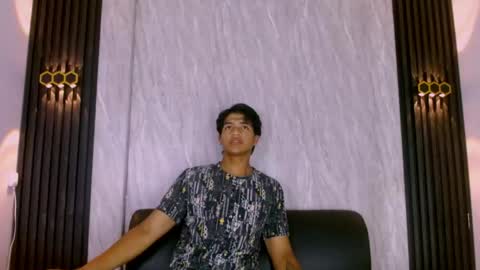 Snapshot of maxwyatt_1 chatting on 1, 6, 2026 Max Wyatt online show from 1, 6, 2026