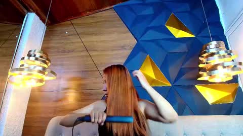 Snapshot of maxx_caprice chatting on 27, 9, 2025 gabby online show from 27, 9, 2025