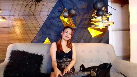 Snapshot of maxx_caprice chatting on 28, 10, 2025 gabby online show from 28, 10, 2025