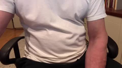 Snapshot of maxx_martin chatting on 6, 2, 2025 Max online show from 6, 2, 2025