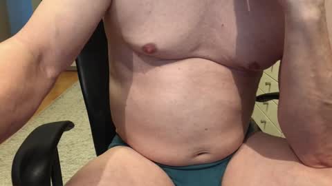 Snapshot of maxx_martin chatting on 20, 11, 2025 Max online show from 20, 11, 2025