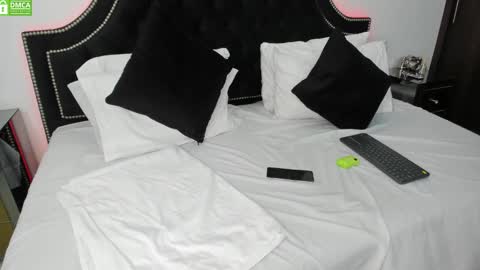 Snapshot of maxxicruz chatting on 16, 1, 2025 Maxxi online show from 16, 1, 2025