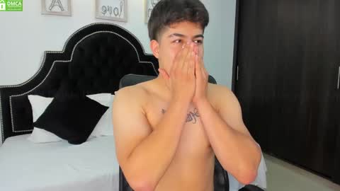 Snapshot of maxxicruz chatting on 3, 2, 2025 Maxxi online show from 3, 2, 2025