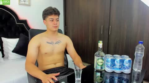 Snapshot of maxxicruz chatting on 7, 2, 2025 Maxxi online show from 7, 2, 2025