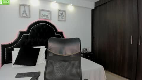 Snapshot of maxxicruz chatting on 19, 2, 2025 Maxxi online show from 19, 2, 2025