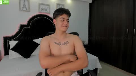 Snapshot of maxxicruz chatting on 20, 2, 2025 Maxxi online show from 20, 2, 2025