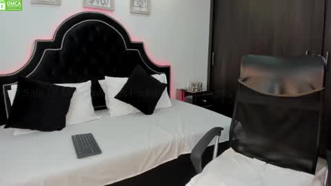 Snapshot of maxxicruz chatting on 25, 2, 2025 Maxxi online show from 25, 2, 2025