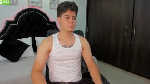 Snapshot of maxxicruz chatting on 1, 3, 2025 Maxxi online show from 1, 3, 2025