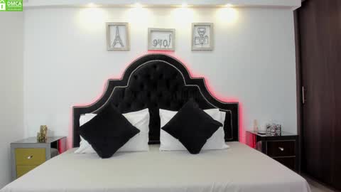 Snapshot of maxxicruz chatting on 4, 3, 2025 Maxxi online show from 4, 3, 2025