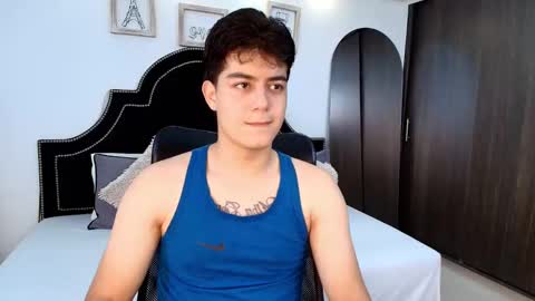 Snapshot of maxxicruz chatting on 19, 9, 2025 Maxxi online show from 19, 9, 2025