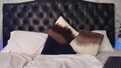 Snapshot of maxxicruz chatting on 7, 11, 2025 Maxxi online show from 7, 11, 2025