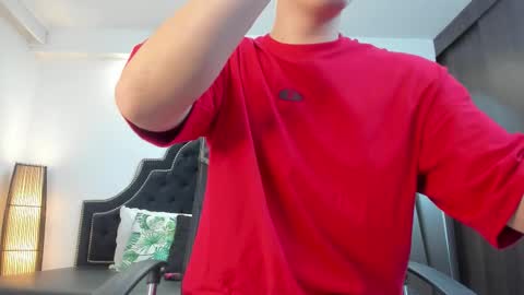 Snapshot of maxxicruz chatting on 15, 12, 2025 Maxxi online show from 15, 12, 2025