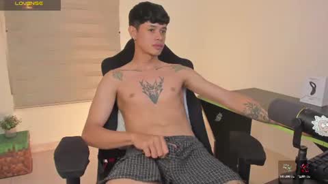 Snapshot of maxxx_0 chatting on 23, 7, 2026 max online show from 23, 7, 2026