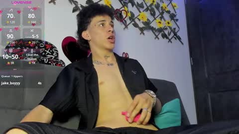 Snapshot of maxxx_bigcock chatting on 7, 2, 2026 Max online show from 7, 2, 2026