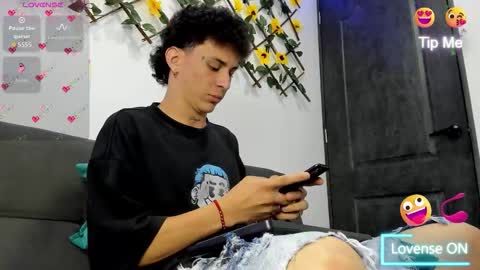 Snapshot of maxxx_bigcock chatting on 19, 2, 2026 Max online show from 19, 2, 2026