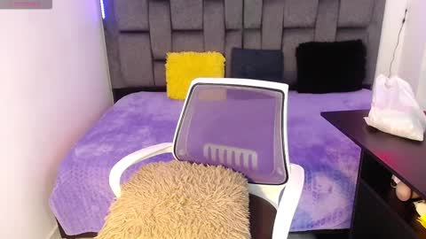 Snapshot of maxylody_69 chatting on 14, 9, 2025 maxylody_69 online show from 14, 9, 2025